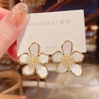 Romantic Flower Petal Long Tassel Drop Earrings for Women 2024 Trend Imitation Pearl Hanging Piercing Earrings Wed Jewelry Gift Natalia Home Fashion   B6722-1 Natalia Home Fashion