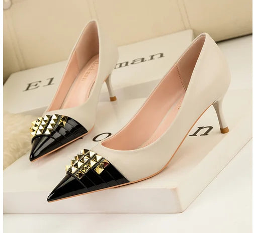 Women Lock Stud Patchwork Fashionable Pumps Shallow Mouth 6cm Mid Thin Heels Pumps Khaki Black Stilettos Leather